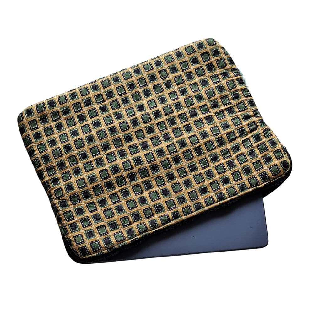 LAPTOP SLEEVE